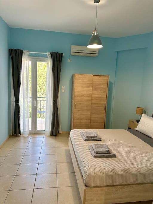 Seaside Escape Apartments - Poseidon Palaia Fokaia Exterior photo